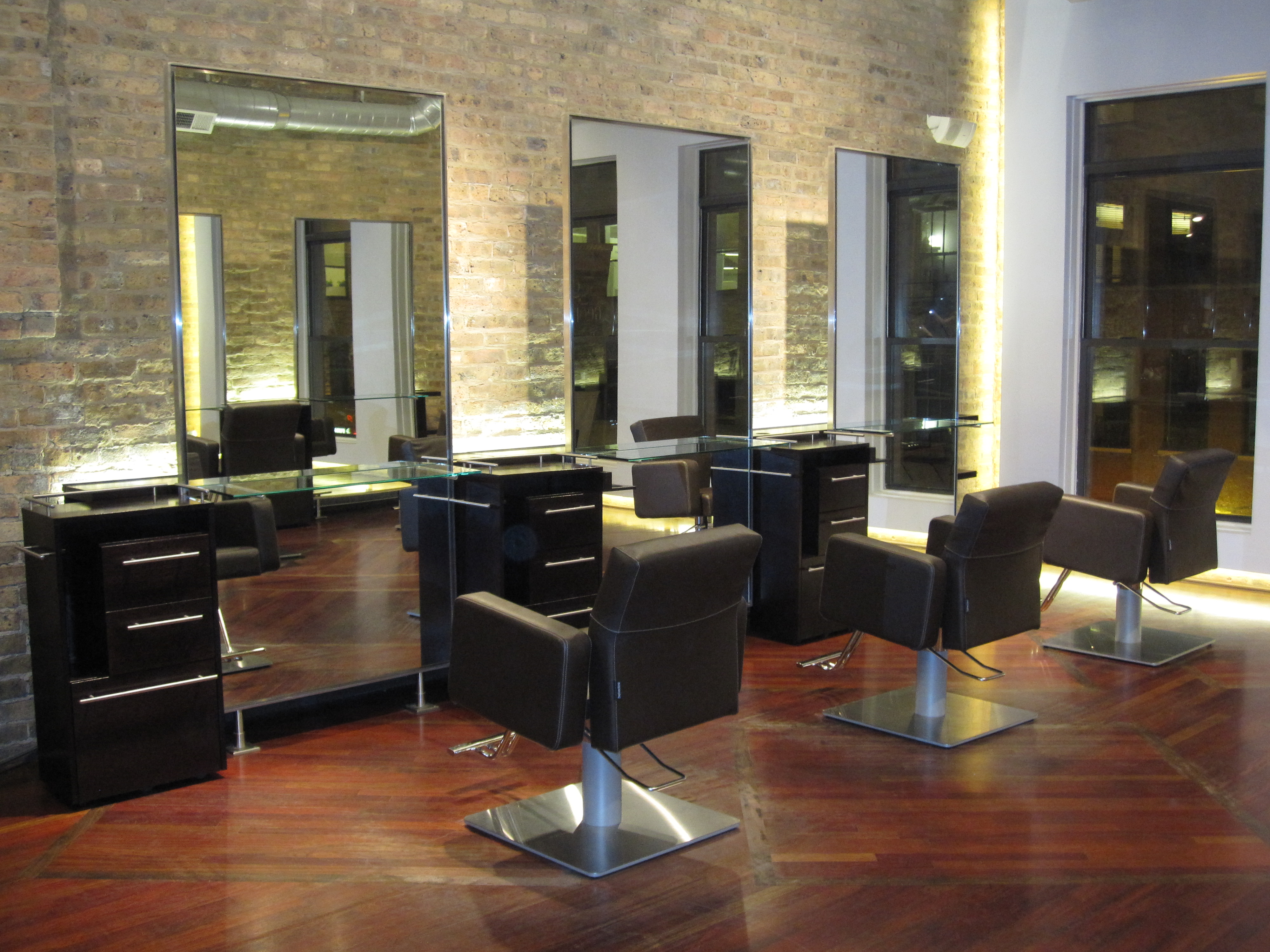 Chicago Beauty Get Spiffed Up For Summer At George The